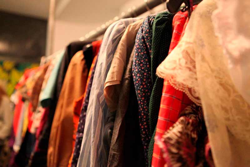 Comprar ropa vintage de segunda mano | Ropa vintage | Ahorra Hoy