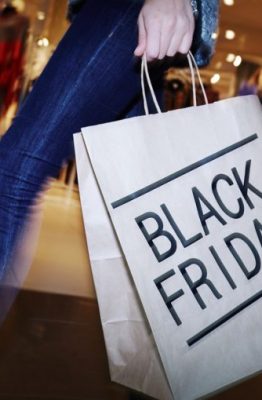 Descuentos para el Black Friday de Bershka